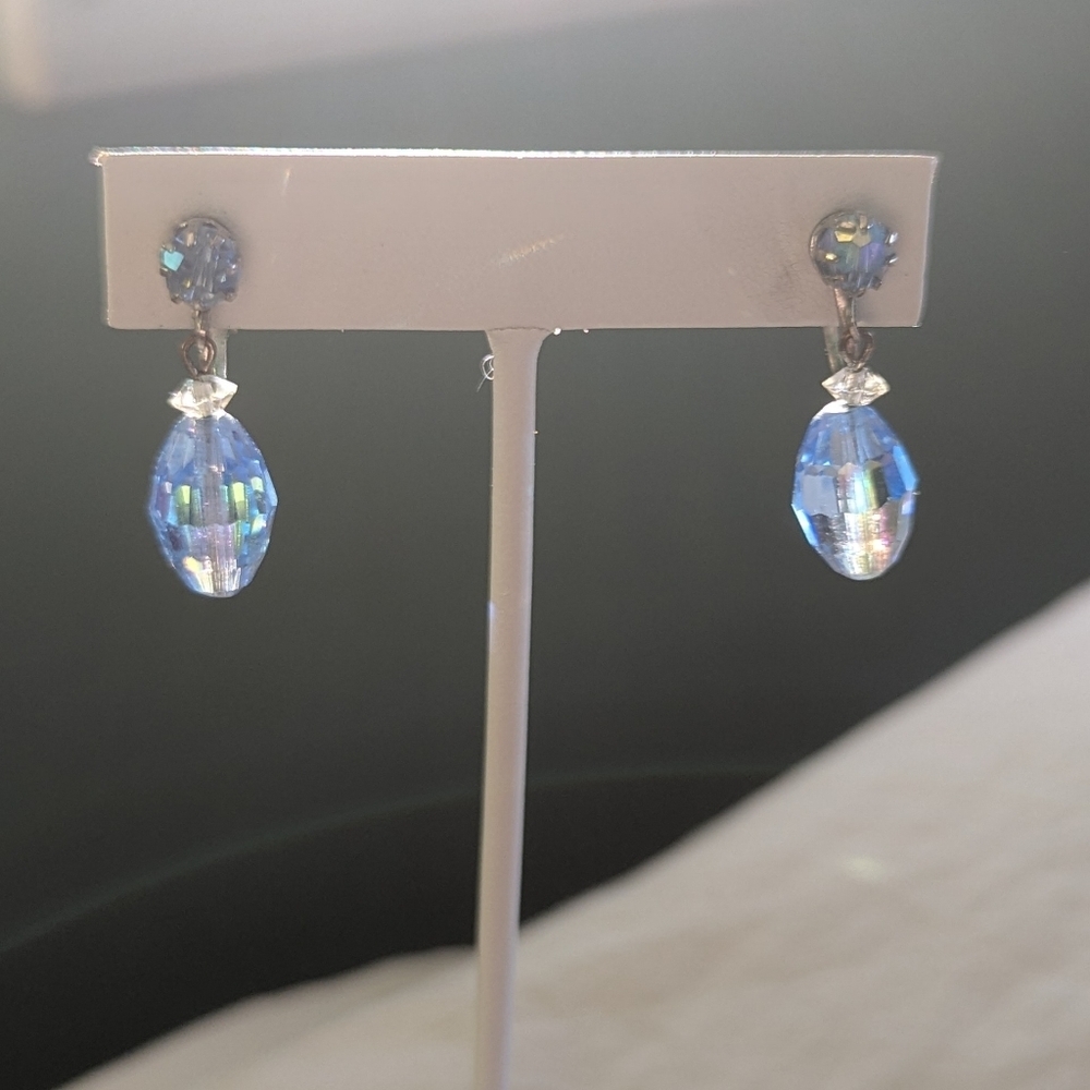 💙 Vintage Blue Aurora Borealis AB Crystal Drop Clasp Earrings Event Wedding